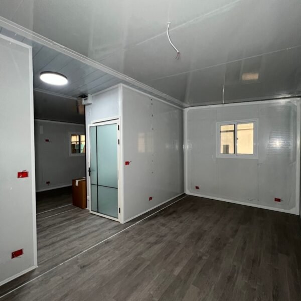 20ft Elevated Expandable House with White Wall Panels, 1 Bedroom, 1 Bathroom, and Kitchen - Image 8