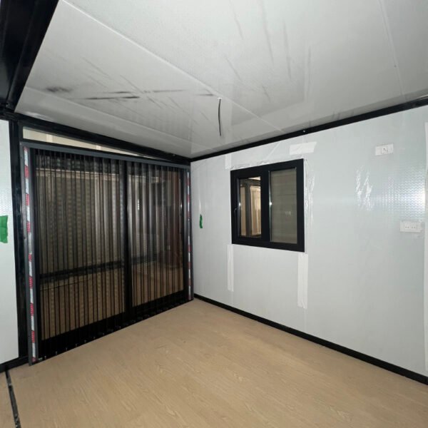 Luxury 20ft Expandable Container Home with Full Glass Facade - Image 4