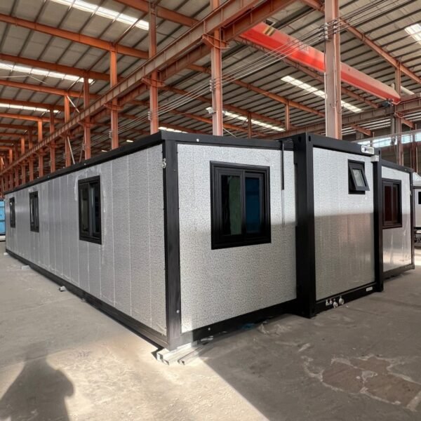 40ft Expandable House with Black Frame and Marble Pattern Wall Panels Four Bedrooms One Bathroom - Image 3