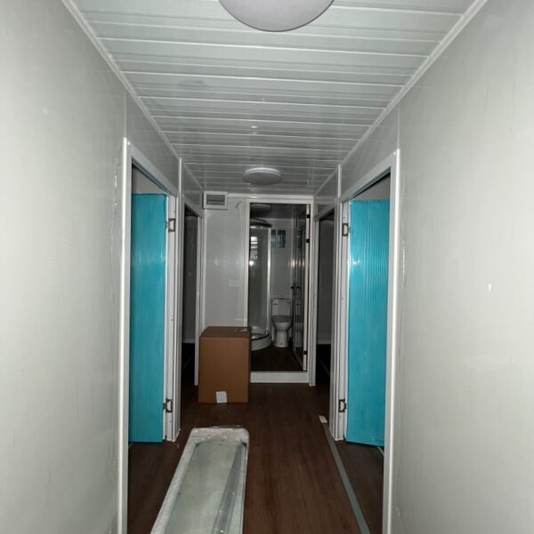 20ft Expandable House with White Frame Wood Grain Finish Four Bedrooms One Bathroom Dual Wings with Entry Canopy - Image 5