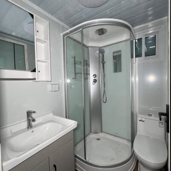 20ft Expandable House with White Frame Wood Grain Finish Four Bedrooms One Bathroom Dual Wings with Entry Canopy - Image 8