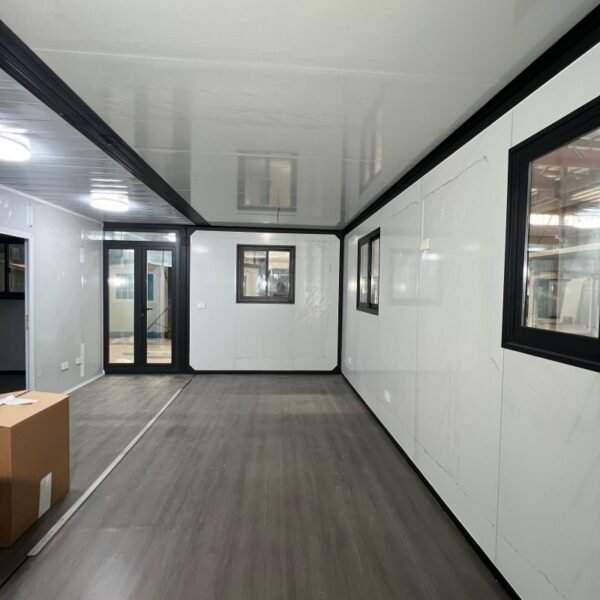 20ft Expandable Container House Wenge Wood Panels Black Frame 2 Bedrooms Flat Roof Design - Image 7