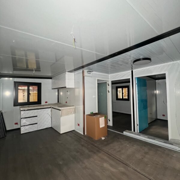 20ft Expandable House with Black Frame and Entry Deck Two Bedrooms One Bathroom - Image 5