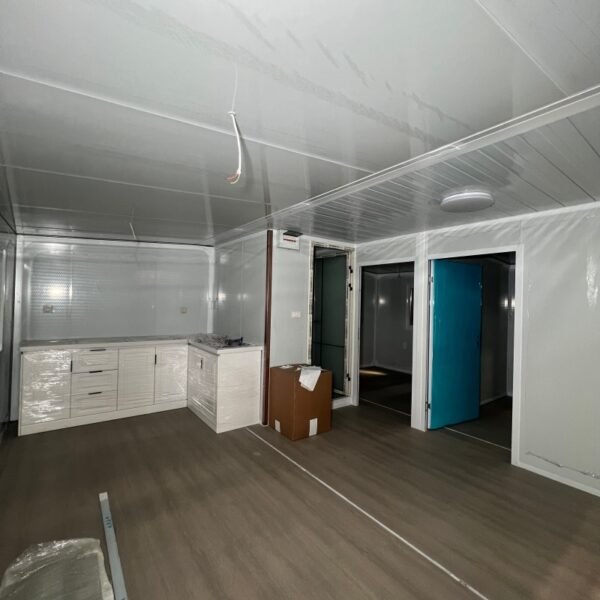 20ft Expandable House with White Frame Wood Grain Finish Two Bedrooms One Bathroom - Image 6