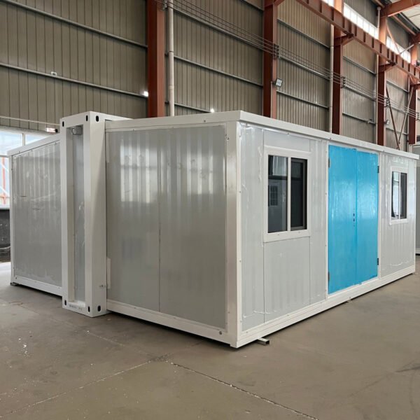 Compact 700mm Expandable House with White Wall Panels – Space-Saving Modular Design - Image 3