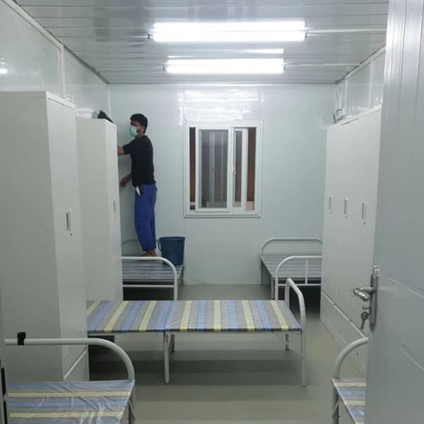 Foldable worker dormitory installation